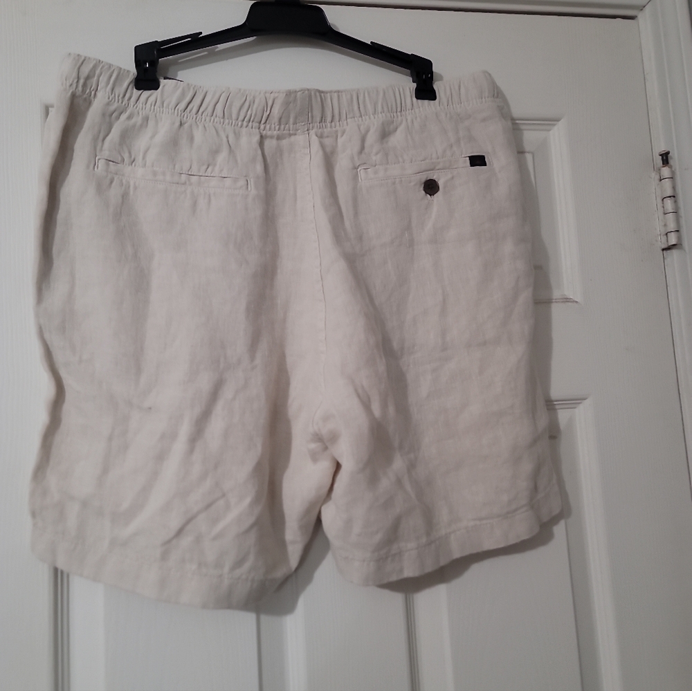 Faherty Essential Linen Short In Weathered Sand - Picture 11 of 14